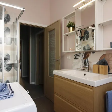 Angelo 2 Bed and Breakfast Ίμολα